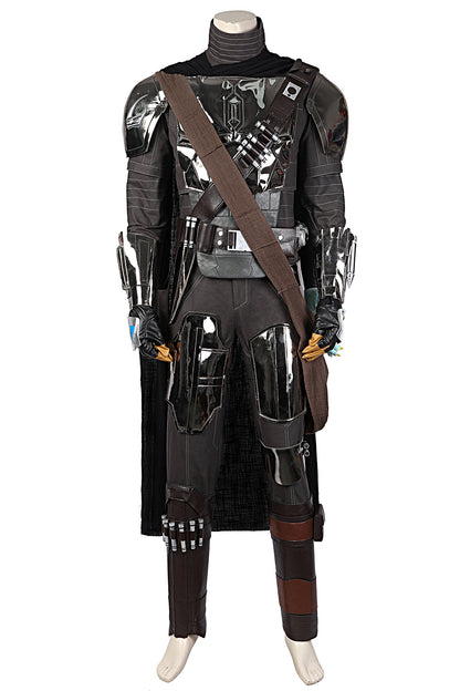 The Mandalorian set with weapon