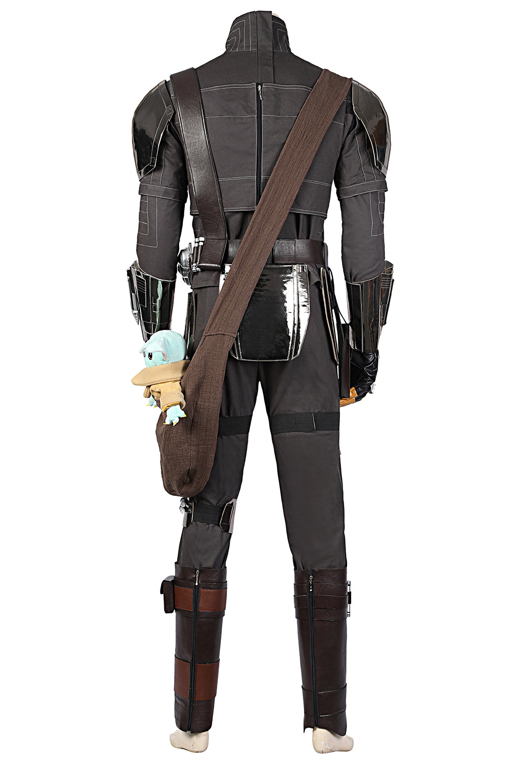 The Mandalorian set with weapon