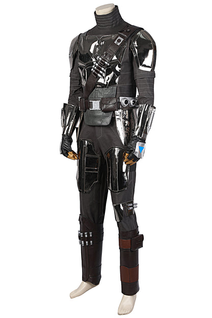 The Mandalorian set with weapon